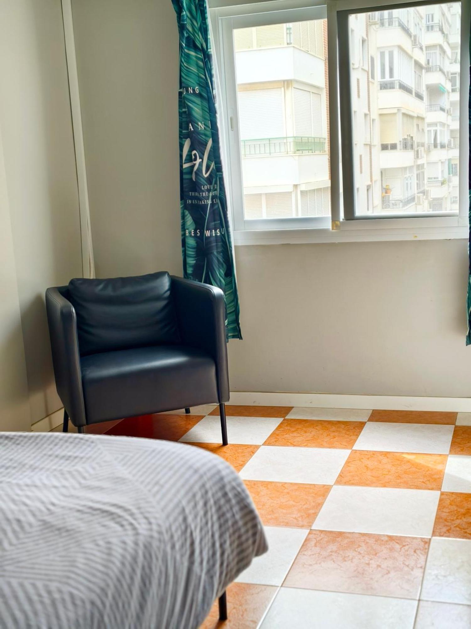 Apartamento Cerca Del Centro 2 マラガ エクステリア 写真